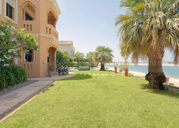 Frond F, Beachfront Villa, Palm Jumeirah - Mint Stay