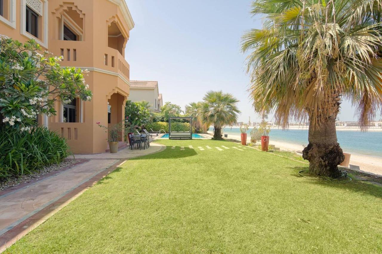 Вилла Frond F, Beachfront Villa, Palm Jumeirah - Mint Дубай