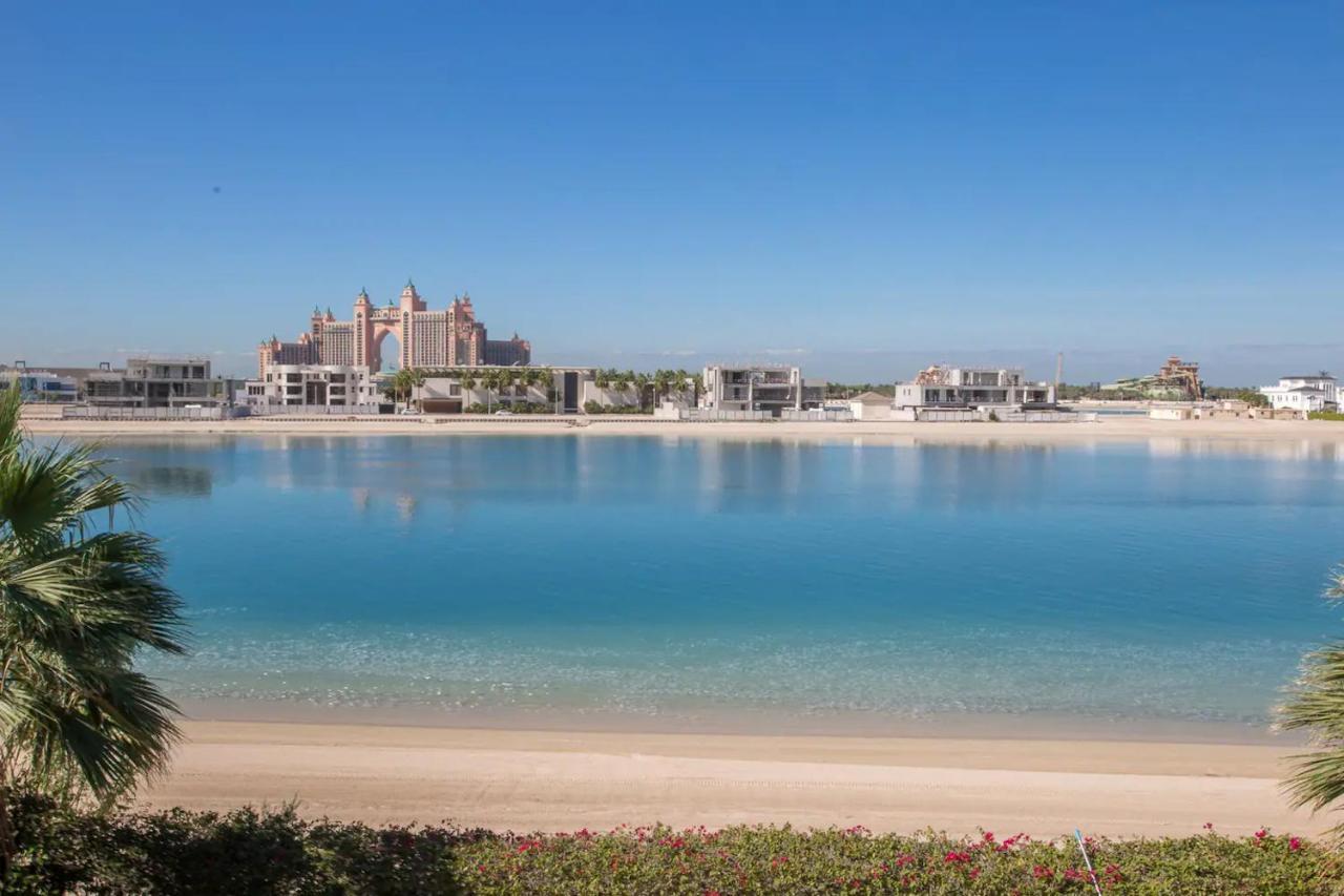 Frond F, Beachfront Villa, Palm Jumeirah - Mint Вилла Дубай