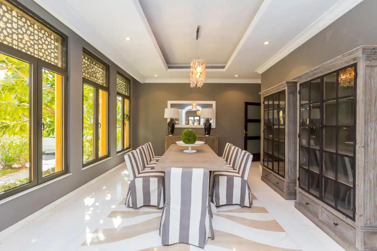 Frond F, Beachfront Villa, Palm Jumeirah - Mint Дубай